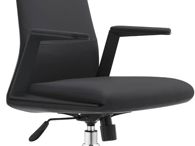 FAUTEUIL DOSSIER BAS PU LY001B NOIR C4 635*565*1000