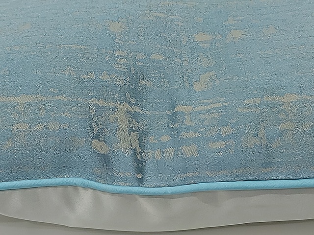 COUSSIN 46X46 VERT TURQUOISE MORDOREE