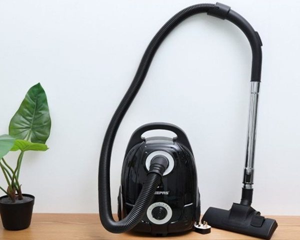 ASPIRATEUR 3L GEEPAS PLASTIQUE GVC19023 NOIR