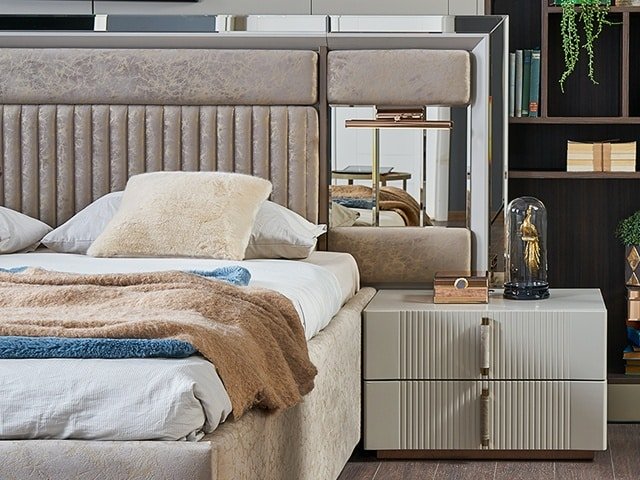 CHAMBRE A COUCHER 180X200 COMPLETE CREA PORTES BATTANTES