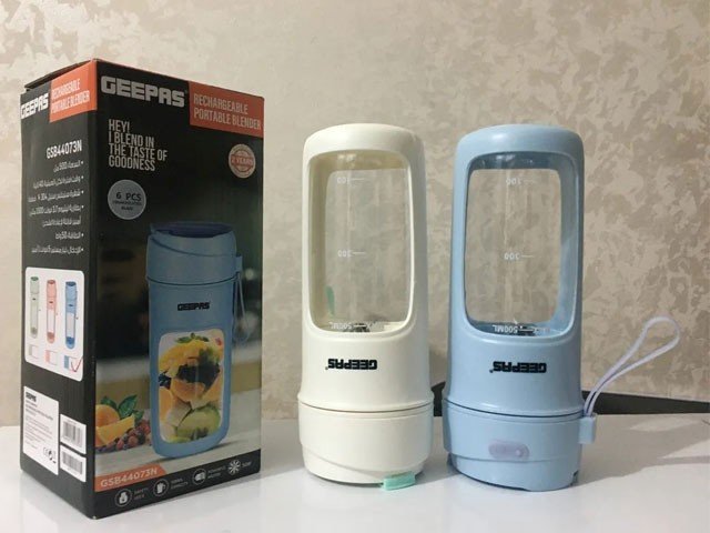 MIXEUR PORTABLE 500 ML GEEPAS PLASTIQUE GSB44073 BLANC