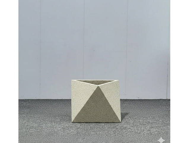 VASE DE DECORATION REF 21-1098C BEIGE 41*36*39