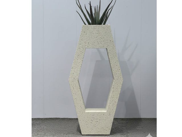 VASE DE DECORATION REF 21-1100D BEIGE 60*25*120