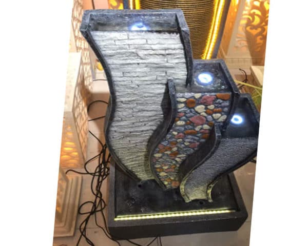 FONTAINE DE JARDIN REF 190 COULEUR NOIR/DORE